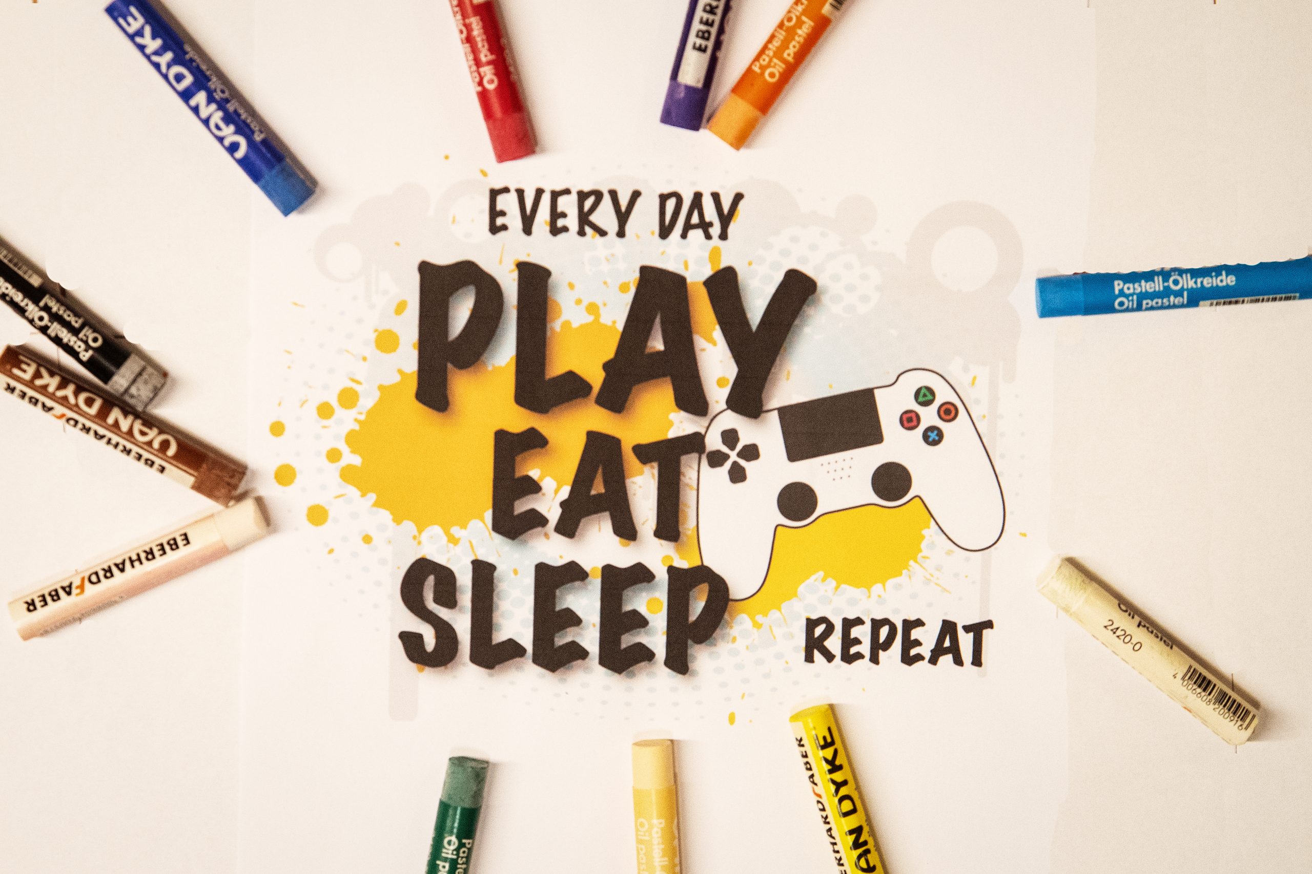 Über Miriam Holzmann Designs 6 IMG 5646 Kopie scaled